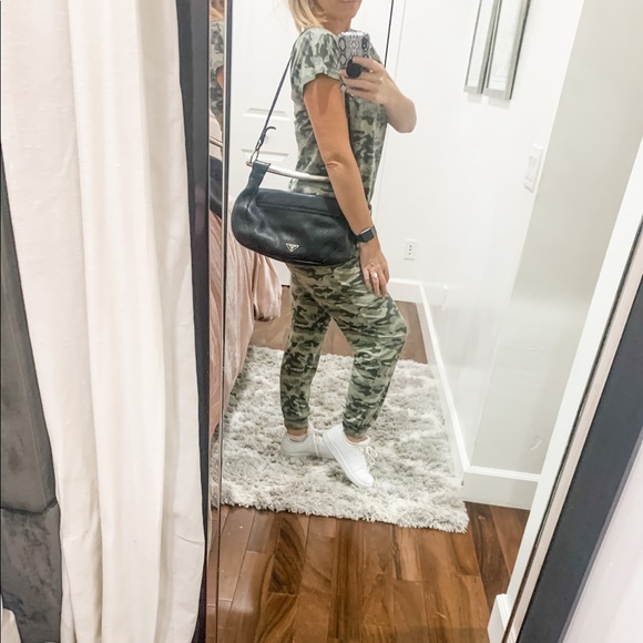 Vintage Prada Leather Milano Dal 1913 Bar Bag - Picture 2 of 13